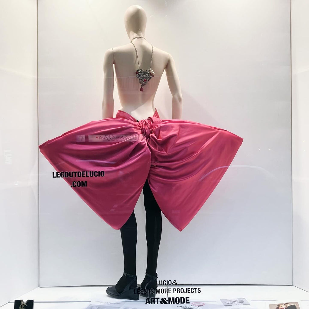 Less is More Projects&Lucio | La Vitrine