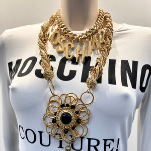 Collier Moschino ~ Collection hommage à Chanel