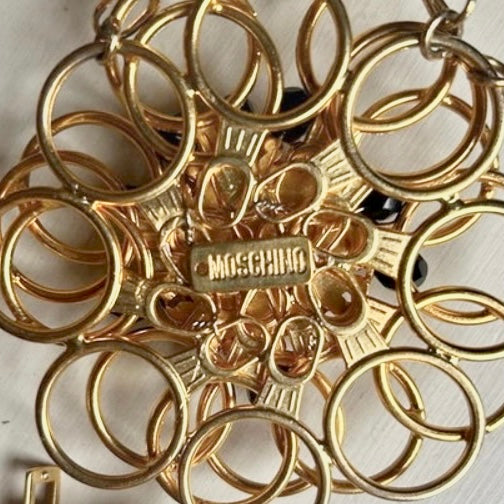 Collier Moschino ~ Collection hommage à Chanel